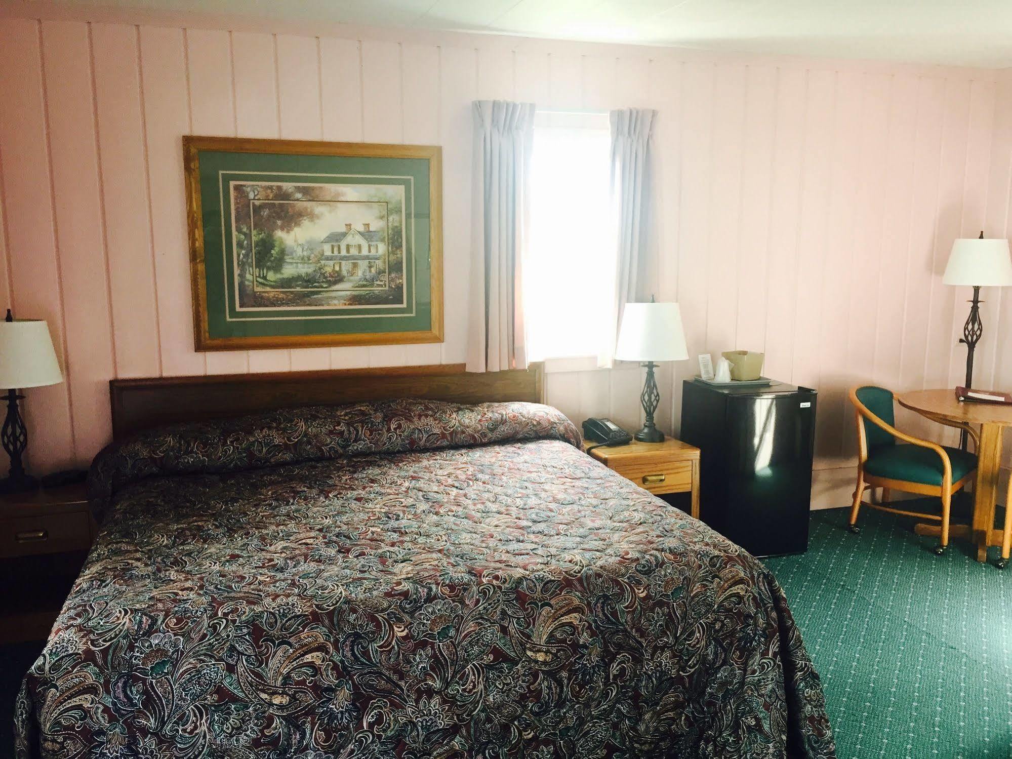 Rainbow Motel Mackinaw City Eksteriør billede