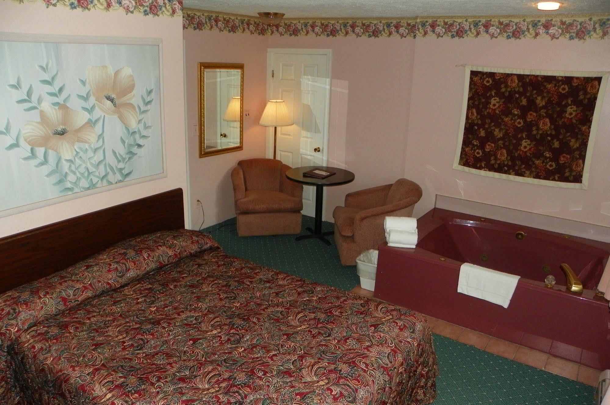 Rainbow Motel Mackinaw City Eksteriør billede